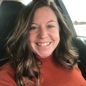 Meet your Posher, Angie